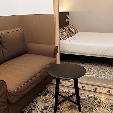 Bcn Home Guest House Barselona Dış mekan fotoğraf