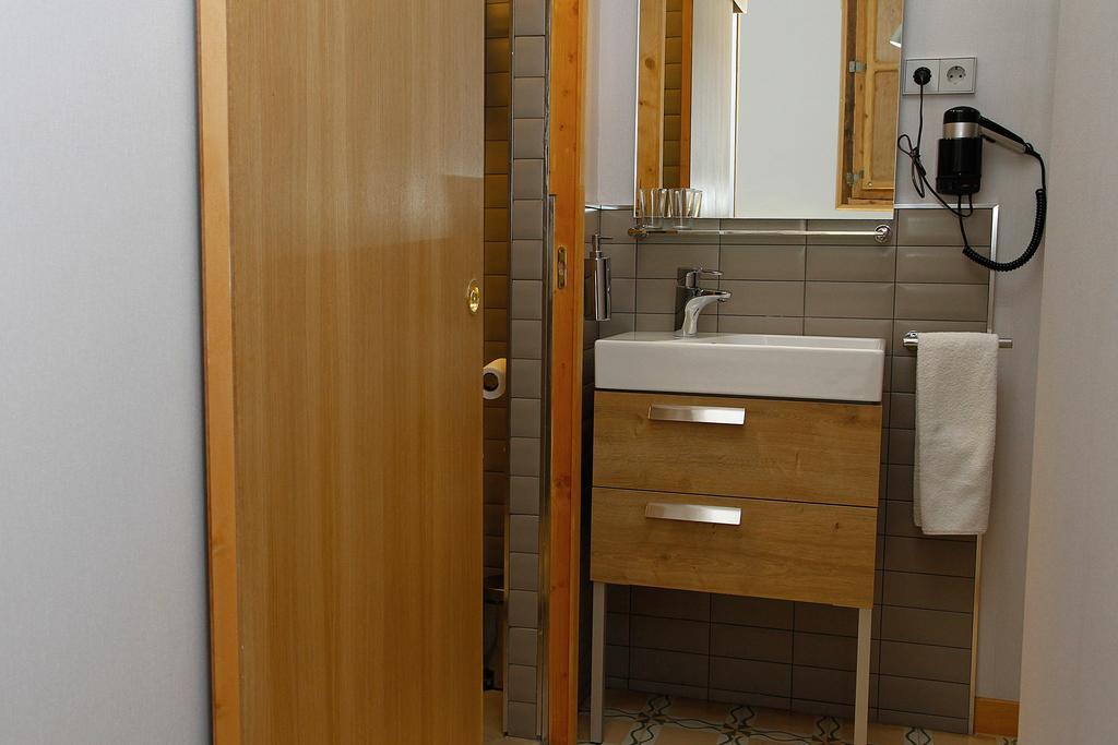 Bcn Home Guest House Barselona Dış mekan fotoğraf