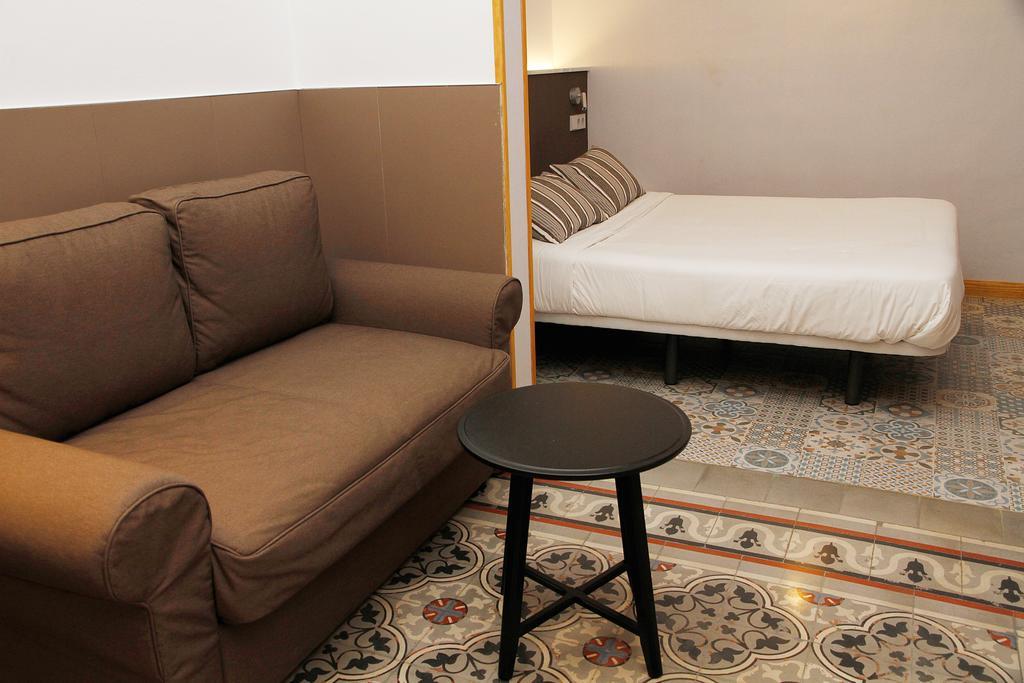 Bcn Home Guest House Barselona Dış mekan fotoğraf